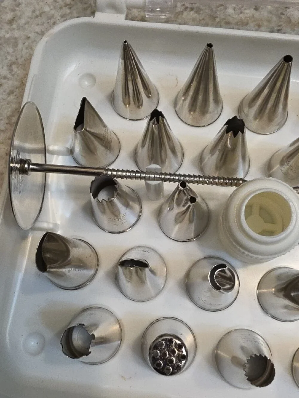 Clear Plastic Bakeware Pastry Tool